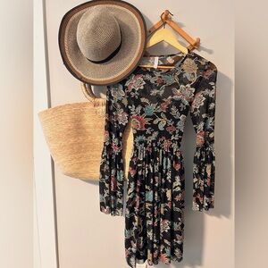 Vintage Floral Midi Dress – Black Boho Long Sleeve Dress